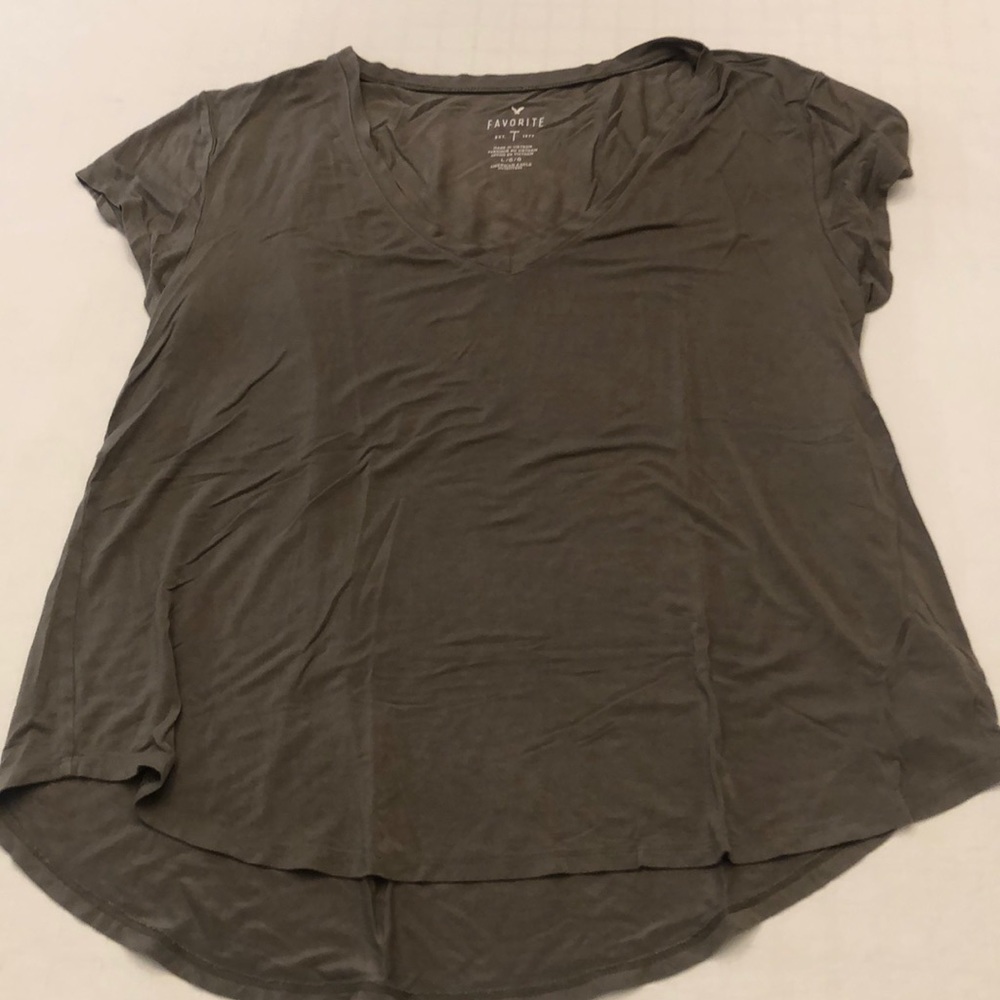 Tee
